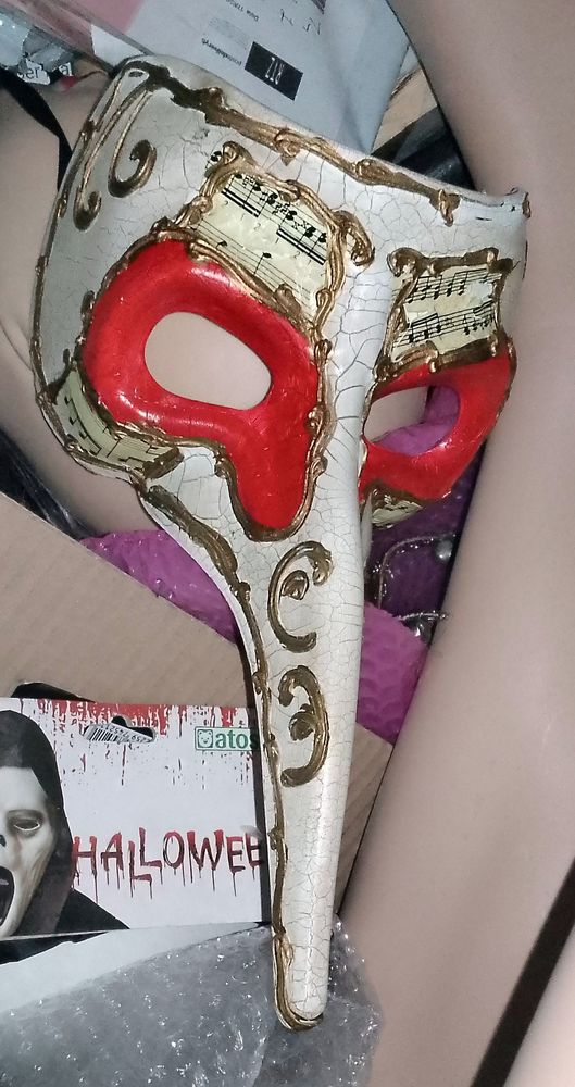 Maschera 16